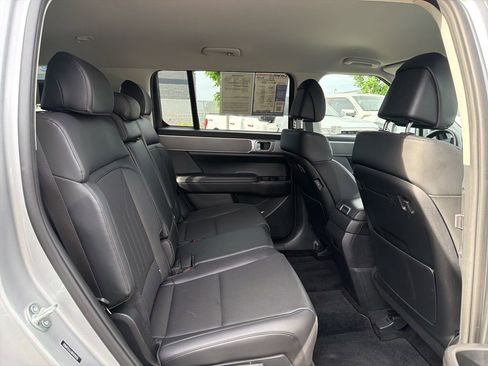 Used 2024 Hyundai Santa Fe SEL AWD/4WD image 15