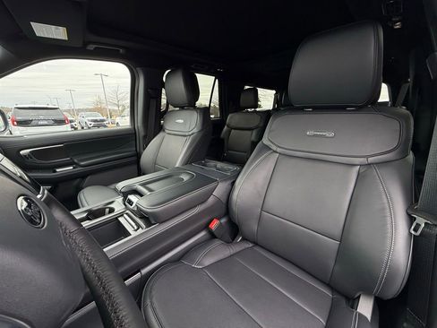 New 2026 Ford Expedition Max Platinum w/ Stealth Appearance Package image 23