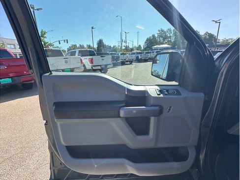Used 2019 Ford F150 XLT w/ Equipment Group 302A Luxury AWD/4WD image 14