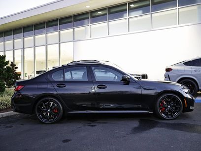 New 2026 BMW 330i Sedan w/ M Sport Package