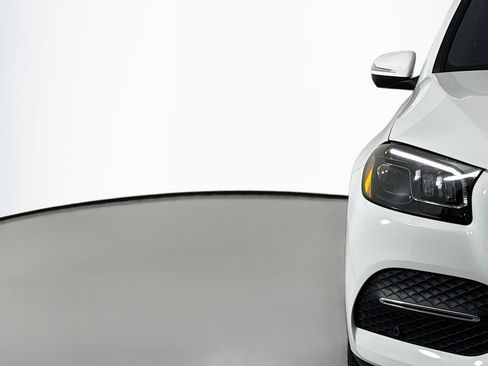 Certified 2021 Mercedes-Benz GLS 450 4MATIC image 15