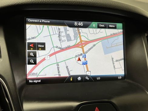Used 2015 Ford Focus Titanium FWD image 5