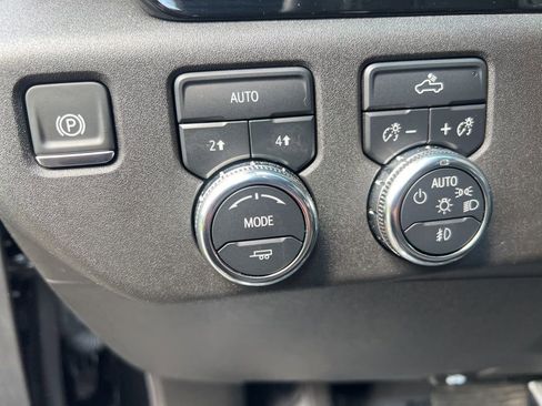 Certified 2024 GMC Sierra 1500 Elevation image 19