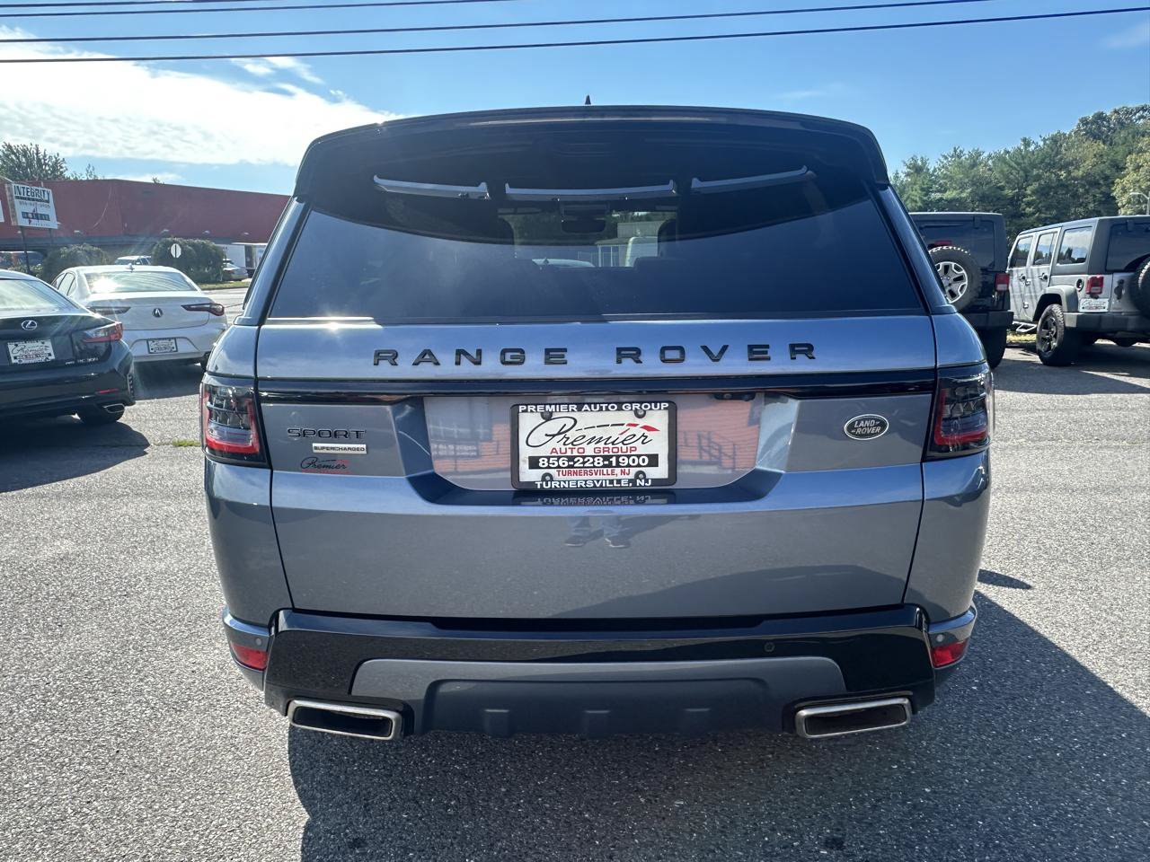 Used 2019 Land Rover Range Rover Sport Supercharged AWD/4WD image 6