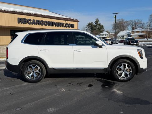 Used 2021 Kia Telluride EX image 9