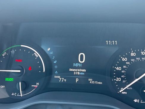 Used 2024 Toyota Sienna XSE w/ XSE Premium Package AWD/4WD image 26