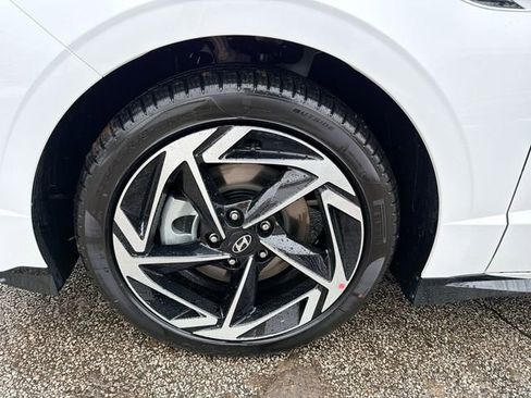 New 2026 Hyundai Sonata SEL AWD/4WD image 19