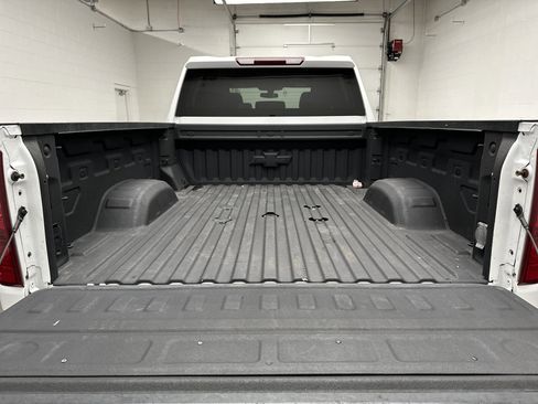 Used 2022 Chevrolet Silverado 2500 Custom w/ Gooseneck/5TH Wheel Package image 15