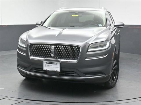 Certified 2023 Lincoln Nautilus Reserve w/ Monochromatic Package image 7