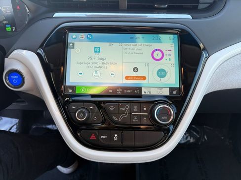 Used 2019 Chevrolet Bolt Premier w/ Infotainment Package image 21