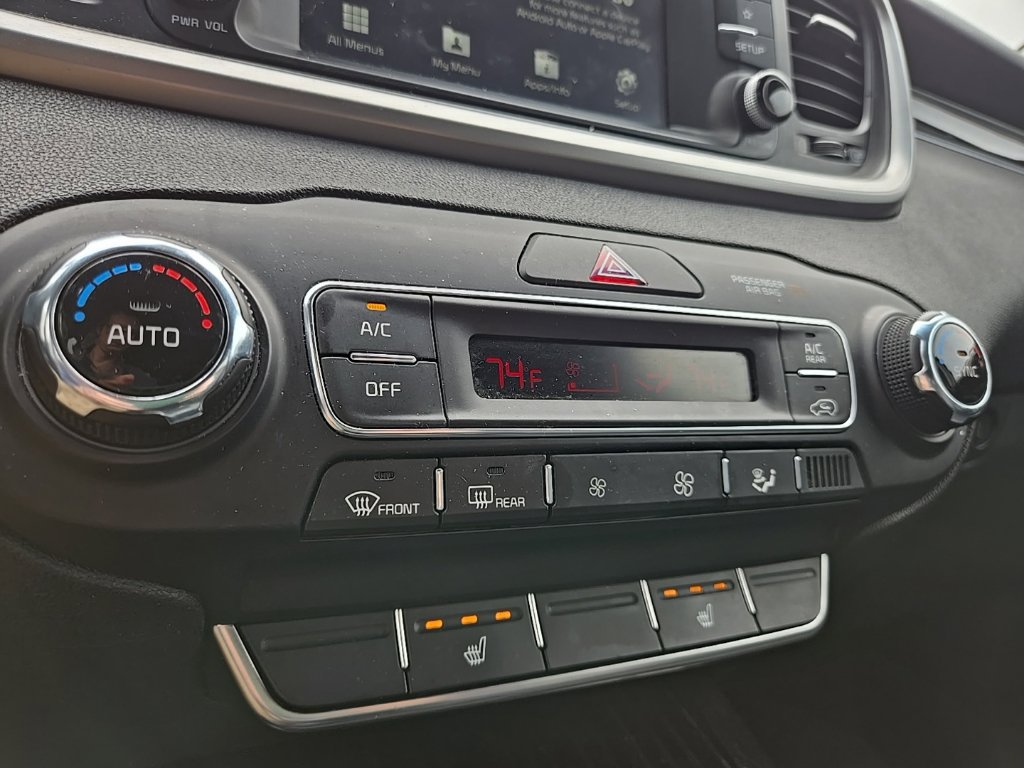 Used 2020 Kia Sorento EX AWD/4WD image 26