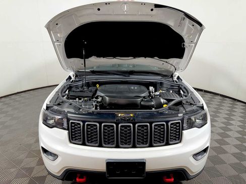 Used 2021 Jeep Grand Cherokee Trailhawk AWD/4WD image 31