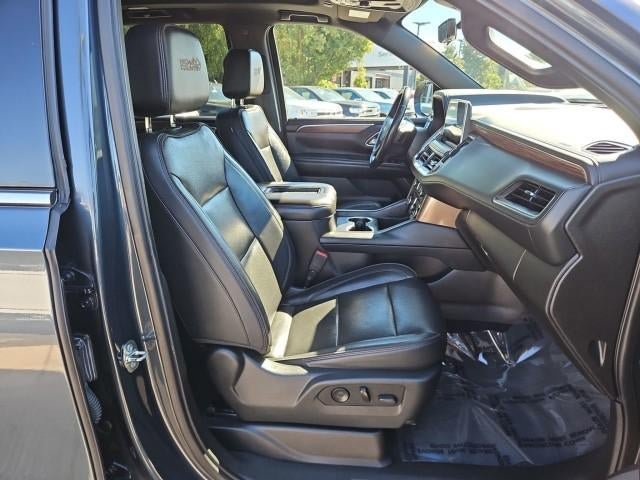 Used 2021 Chevrolet Tahoe High Country w/ Premium Package AWD/4WD image 28