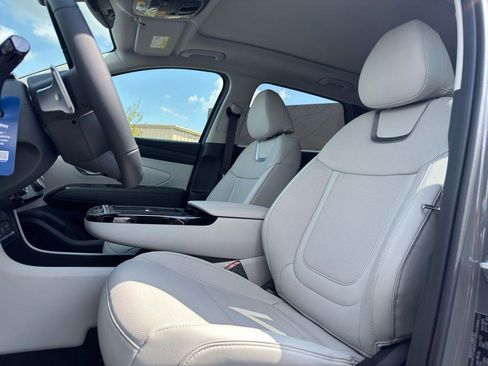 New 2026 Hyundai Tucson Limited AWD/4WD image 10