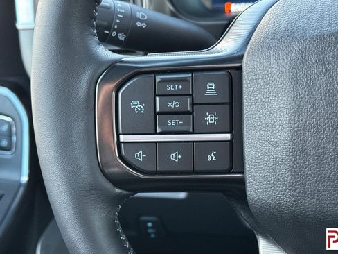 Used 2026 Ford F450 Platinum w/ FX4 Off-Road Package image 29