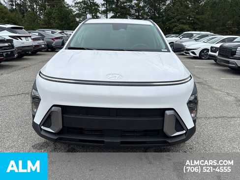 Used 2026 Hyundai Kona SEL Sport FWD image 9