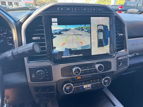 Certified 2022 Ford F350 Lariat w/ Chrome Package AWD/4WD image 37