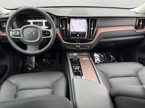 Certified 2023 Volvo XC60 B5 Plus w/ Climate Package AWD/4WD image 15