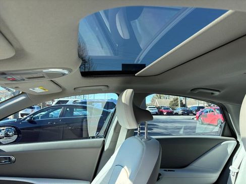 Certified 2025 Hyundai Ioniq 6 Limited image 14