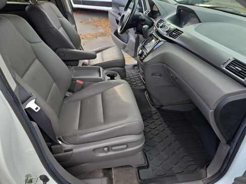Used 2014 Honda Odyssey Touring image 31