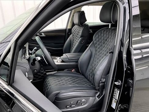Used 2024 Genesis GV80 3.5T w/ Prestige Package image 8