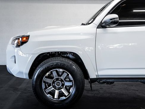 Used 2024 Toyota 4Runner TRD Off-Road Premium w/ Moonroof Package AWD/4WD image 12