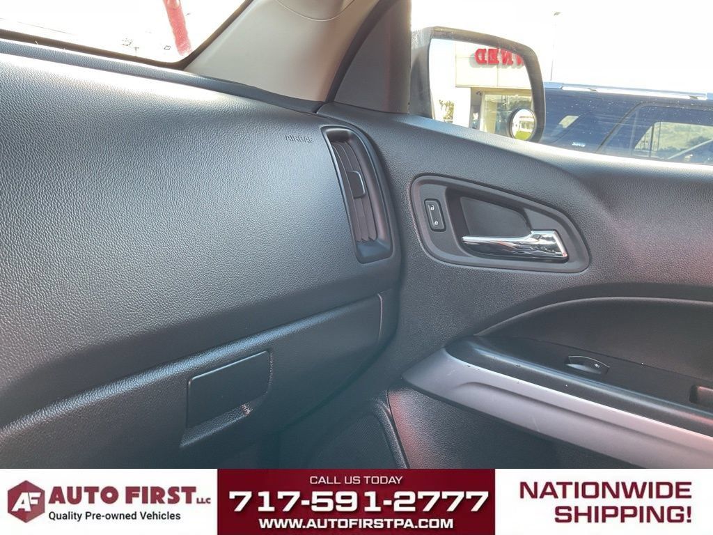 Used 2022 Chevrolet Colorado LT w/ Fleet Safety Package AWD/4WD image 22