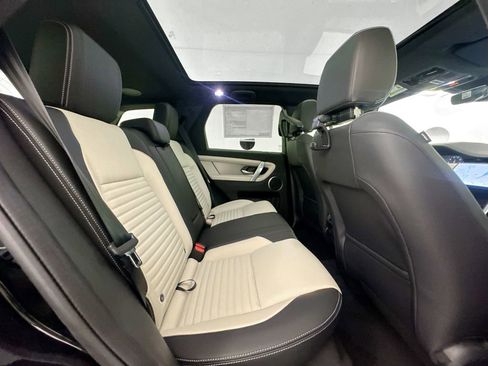 New 2026 Land Rover Discovery Sport Landmark AWD/4WD image 27
