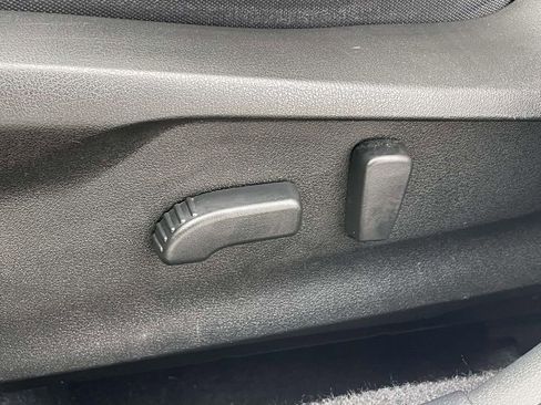 Certified 2022 Subaru Crosstrek 2.0i Premium w/ Moonroof Package image 7