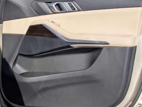 Used 2019 BMW X5 xDrive40i w/ Convenience Package image 32