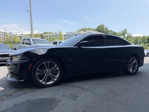 Used 2021 Dodge Charger R/T RWD image 4