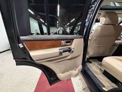 Used 2014 Land Rover LR4 HSE AWD/4WD image 25