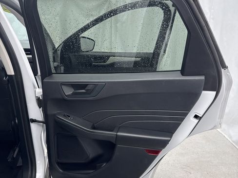 Used 2022 Ford Escape SE AWD/4WD image 34