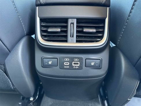 Used 2025 Subaru Outback Limited w/ Popular Package #2 image 22