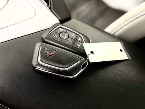 Used 2020 Chevrolet Corvette Stingray Premium Conv w/ 3LT Preferred Equipment Group image 23