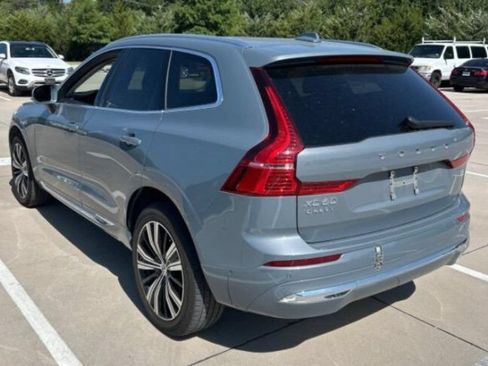 Used 2023 Volvo XC60 B5 Plus FWD image 6