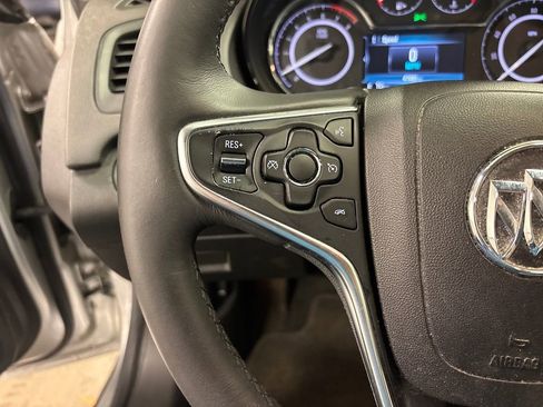 Used 2015 Buick Regal image 28