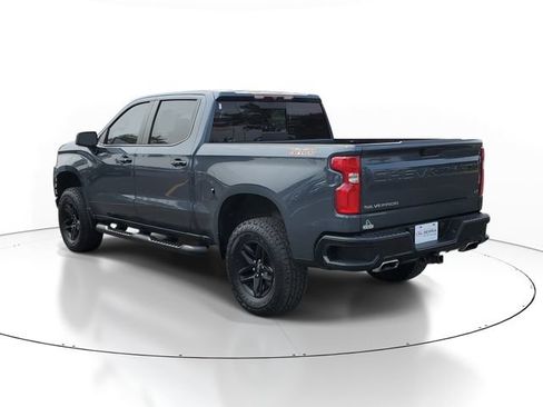 Used 2021 Chevrolet Silverado 1500 LT Trail Boss w/ Convenience Package II AWD/4WD image 3