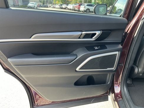 Used 2020 Kia Telluride S AWD/4WD image 28