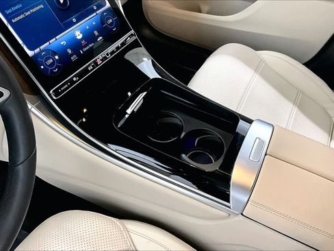 Certified 2024 Mercedes-Benz GLC 300 4MATIC image 14