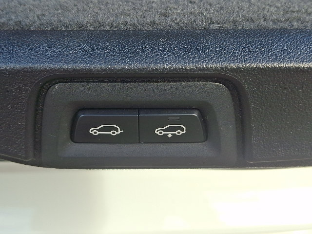 Used 2020 BMW X7 xDrive40i AWD/4WD image 34