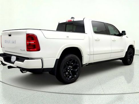 Used 2025 RAM 1500 Limited w/ Trailer Tow Group AWD/4WD image 5
