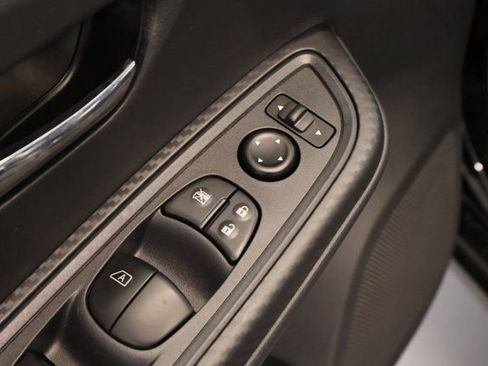 New 2025 Nissan Versa SV w/ Trunk Package image 10