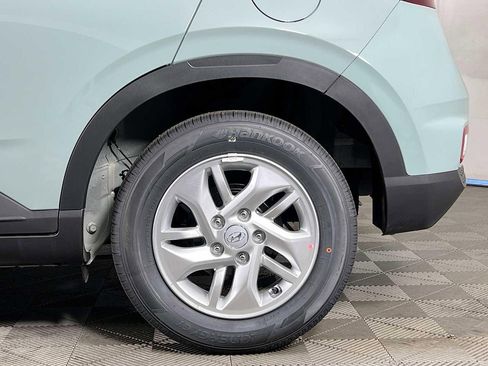 New 2026 Hyundai Venue SE image 19