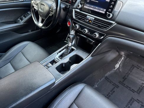 Used 2020 Honda Accord Sport image 15