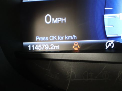 Used 2019 Ford Edge SEL w/ Equipment Group 201A image 17