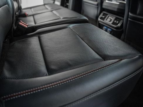 Certified 2021 Ford F150 Lariat w/ Equipment Group 502A High image 37