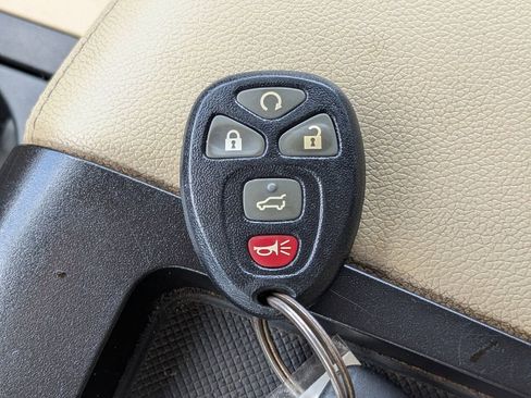 Used 2013 Chevrolet Tahoe LT w/ All-Star Edition AWD/4WD image 28