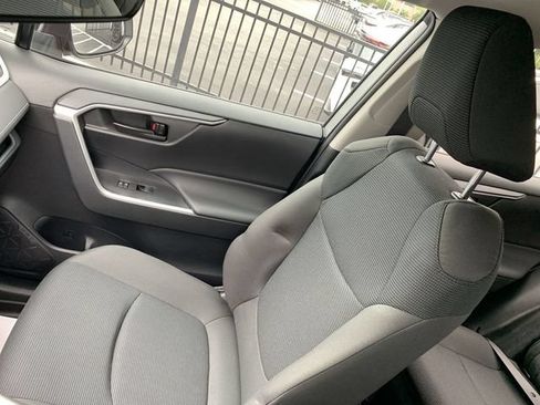 Certified 2024 Toyota RAV4 LE AWD/4WD image 29
