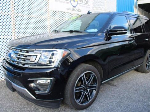 Used 2019 Ford Expedition Limited w/ Special Edition Package image 2